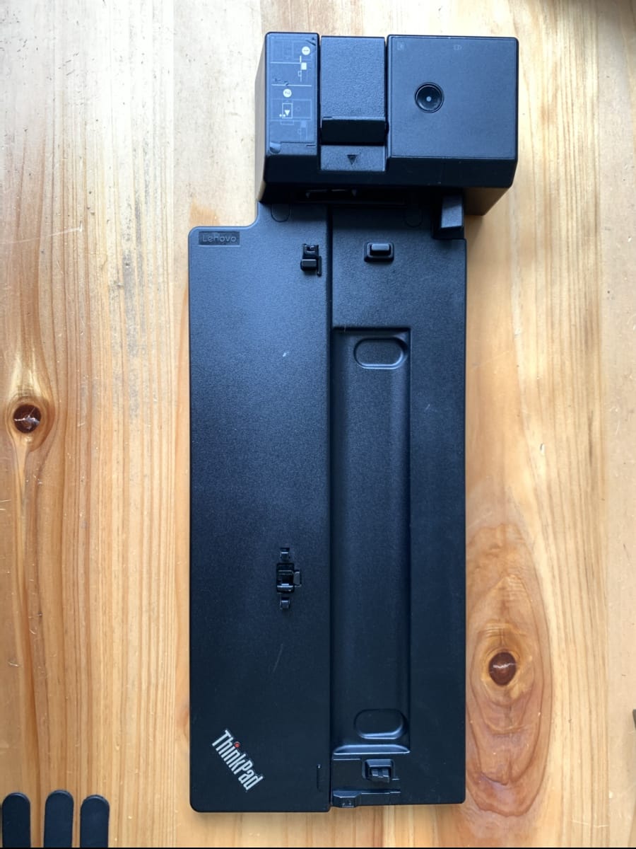 thinkpad pro docking station底座专业型扩展坞dock 40AH 20v 6.75A thinkpad pro docking station底座专业型扩展坞dock 40AH 20v 6.75A