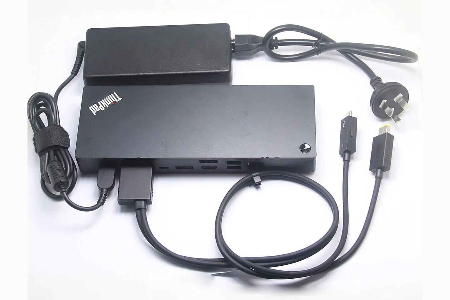 Thinkpad雷电4通用智能型扩展坞40B0 40B1外扩4个4k60hz PD100瓦