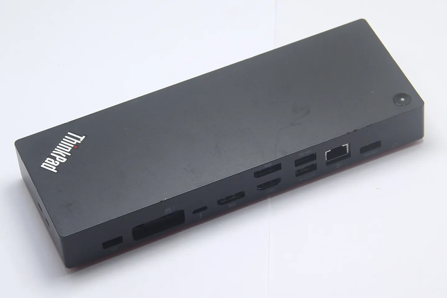 Thinkpad雷电4通用智能型扩展坞40B0 40B1外扩4个4k60hz PD100瓦
