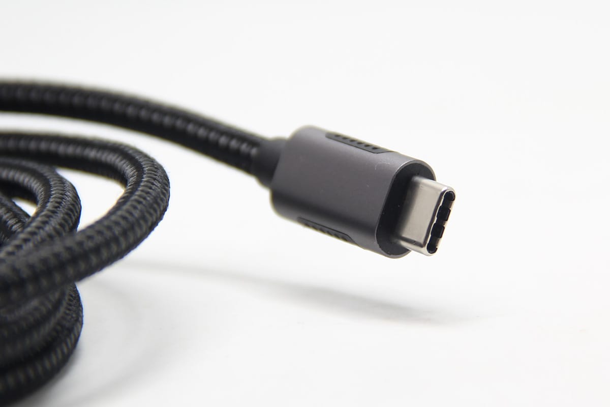 USB-C 至 DisplayPort 线缆(4K@60Hz,2K@165Hz), Thunderbolt 3适用于 MacBook Pro、MacBook Air/iPad Pro 2020/2018 ，戴尔XPS，thinkpad笔记本