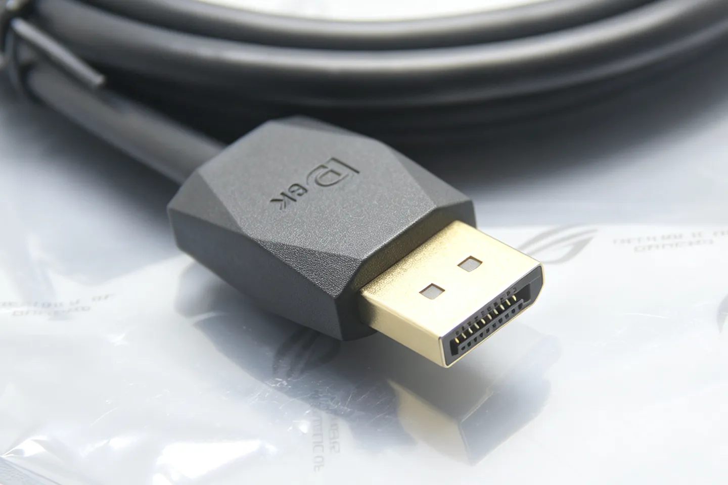 华硕ASUS败家之眼 DP转DP线 ROG电脑显示器信号线DP2.1线 4K/240hz 8K/60hz 高分 高刷线 华硕ASUS败家之眼 DP转DP线 ROG电脑显示器信号线DP2.1线 4K/240hz 8K/60hz 高分 高刷线