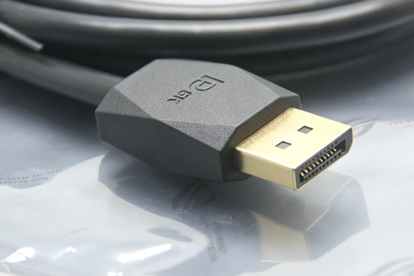 华硕ASUS败家之眼 DP转DP线 ROG电脑显示器信号线DP2.1线 4K/240hz 8K/60hz 高分 高刷线 华硕ASUS败家之眼 DP转DP线 ROG电脑显示器信号线DP2.1线 4K/240hz 8K/60hz 高分 高刷线
