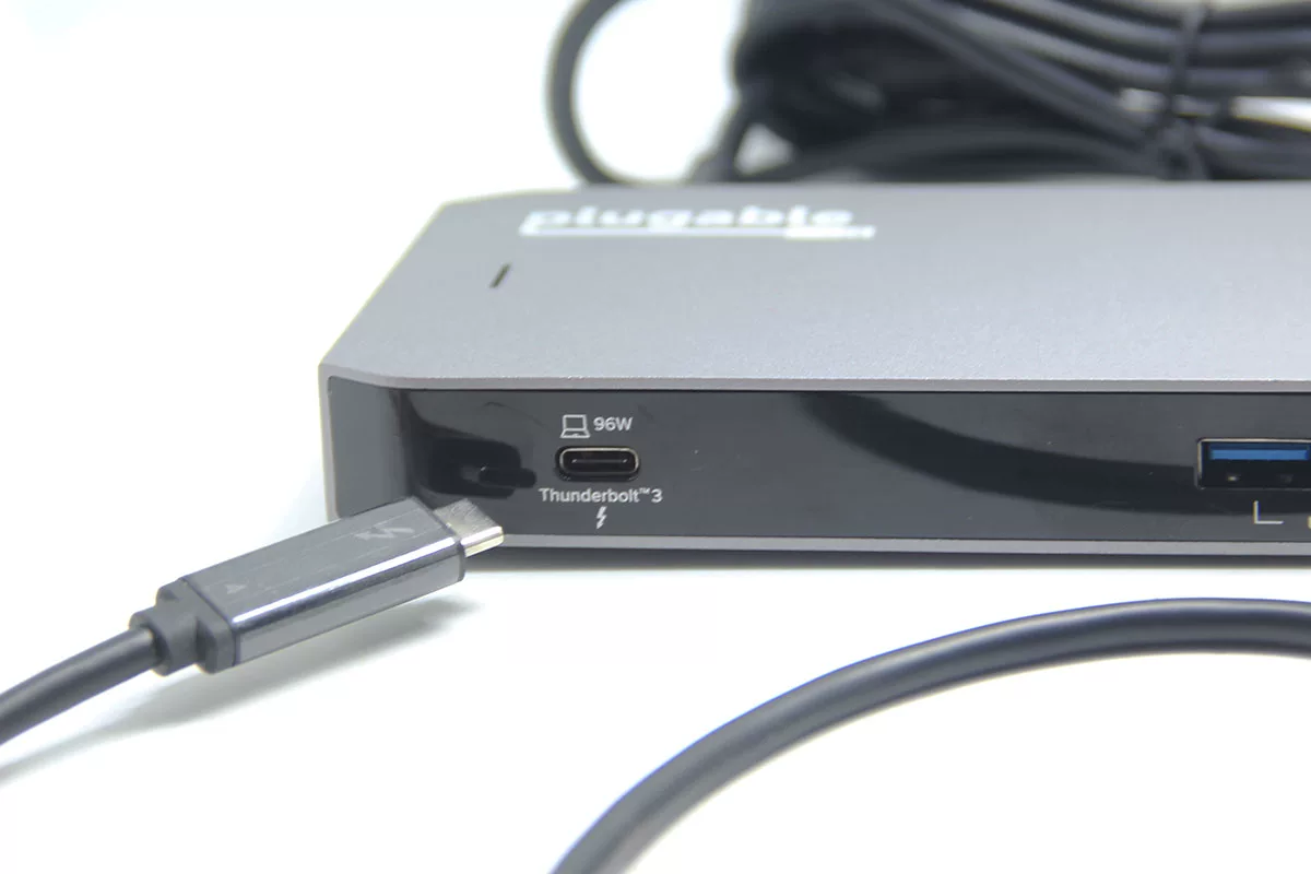 Plugable TBT3-UDC3 兼容雷电USB4全功能C扩展坞 96瓦PD供电 DP和HDMI 双4k Gen2 10G 支持M芯片Mac和win系统