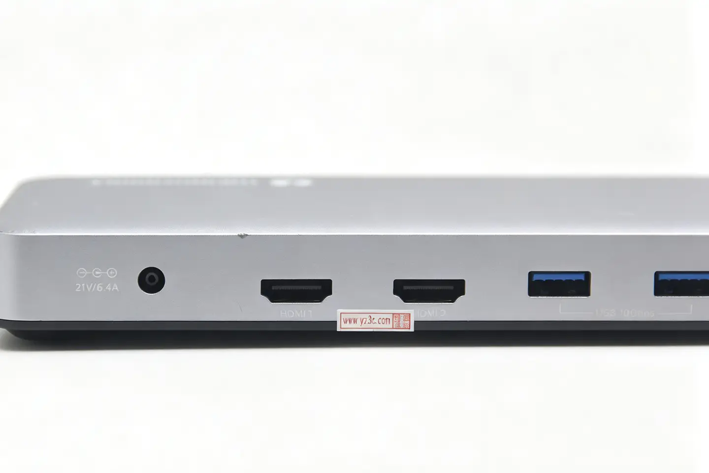 Plugable 雷电4扩展坞TBT-UDM Win/Mac电脑外扩双HDMI2.0 4K60hz or 8K /SD 96瓦PD 多接口Gen2 Plugable 雷电4扩展坞TBT-UDM Win/Mac电脑外扩双HDMI2.0 4K60hz or 8K /SD 96瓦PD 多接口Gen2