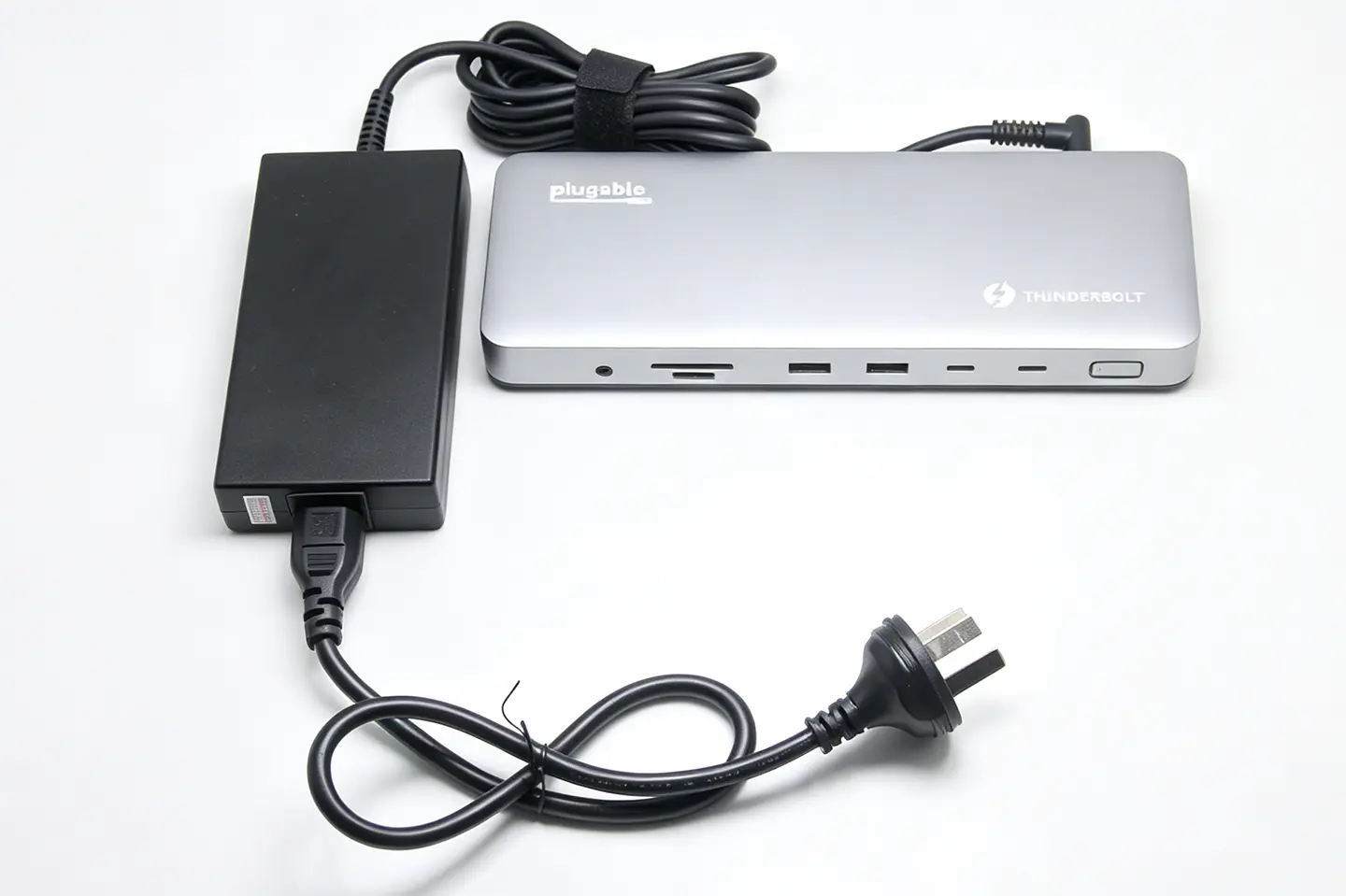 Plugable 雷电4扩展坞TBT-UDM Win/Mac电脑外扩双HDMI2.0 4K60hz or 8K /SD 96瓦PD 多接口Gen2 Plugable 雷电4扩展坞TBT-UDM Win/Mac电脑外扩双HDMI2.0 4K60hz or 8K /SD 96瓦PD 多接口Gen2