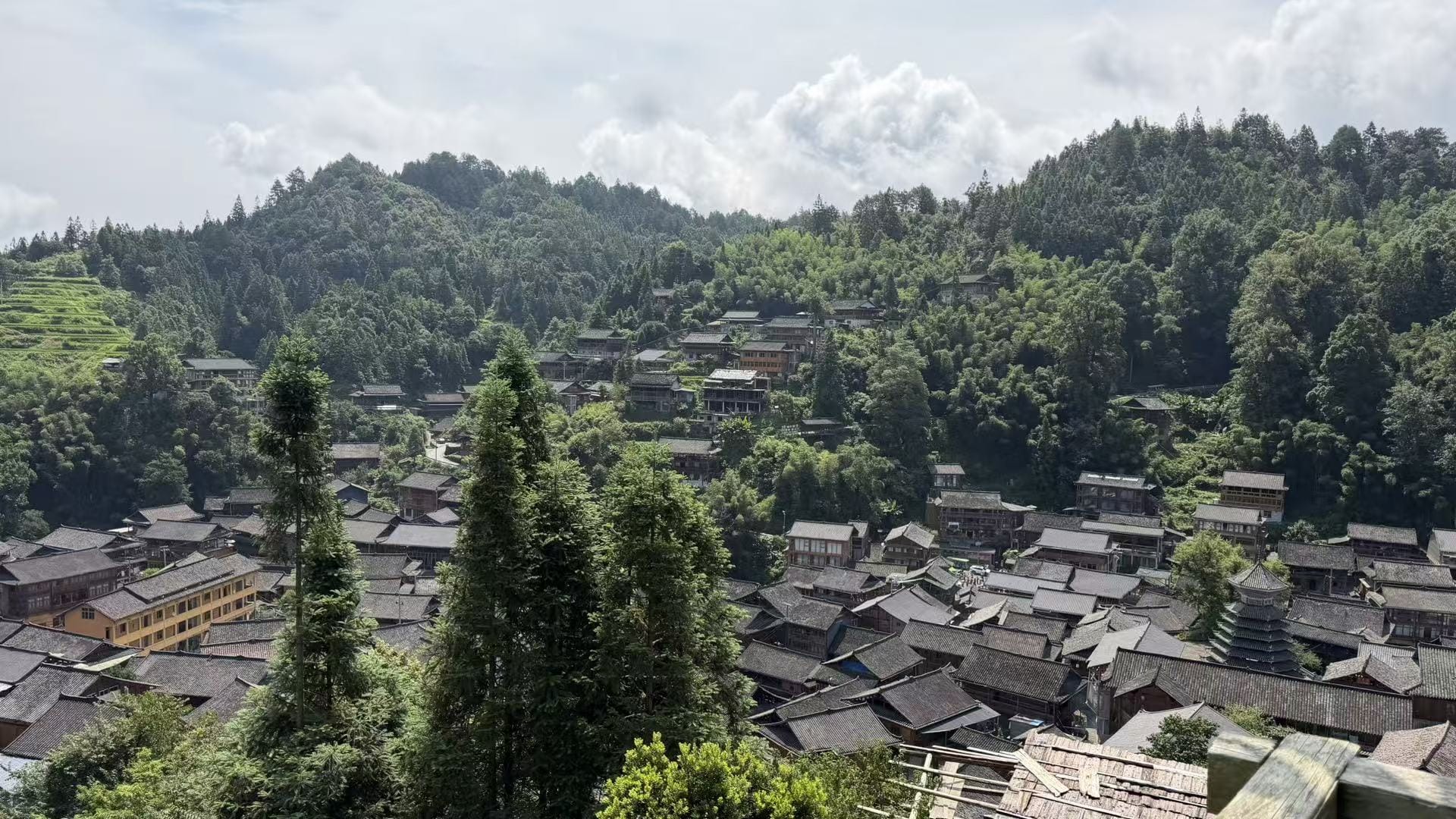 榕江周边顺路来看看侗族的生活-逛一下大利侗寨