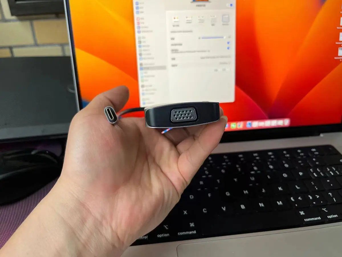 便携式 7合一扩展坞 USB-C转双HDMI/DP/VGA 转接器集线器3个USB2.0接口 兼容win Mac电脑支持 MST转换器