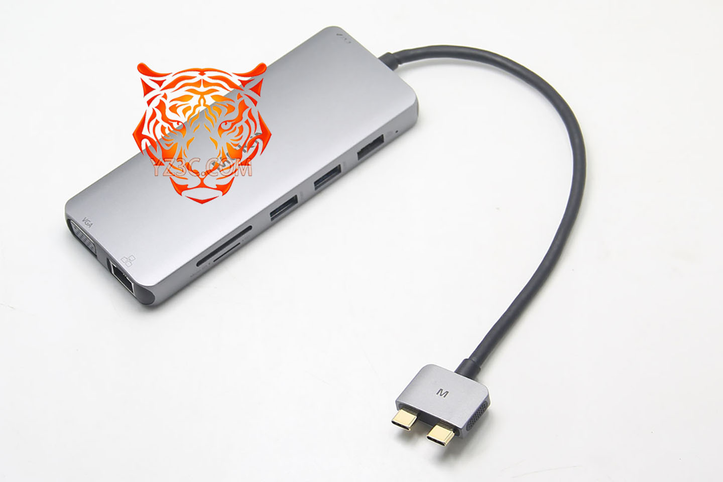 便携式 苹果Macbook Air Pro笔记本电脑专用扩展坞 外接双4k 60hz显示器 千兆网卡 SD卡槽 USB3.0接口 3.5mm等