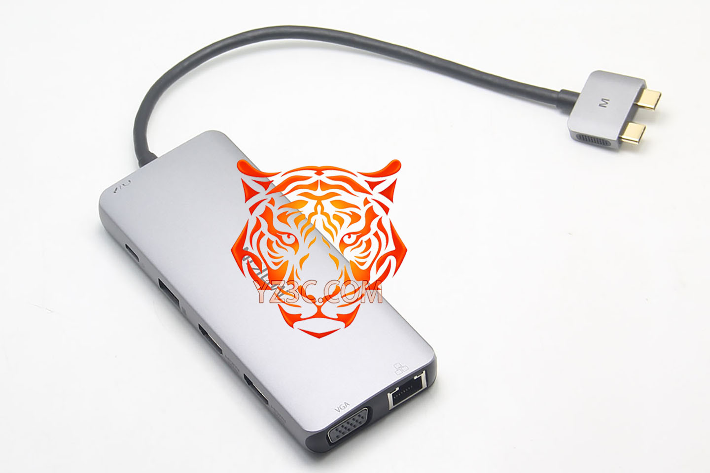 便携式 苹果Macbook Air Pro笔记本电脑专用扩展坞 外接双4k 60hz显示器 千兆网卡 SD卡槽 USB3.0接口 3.5mm等