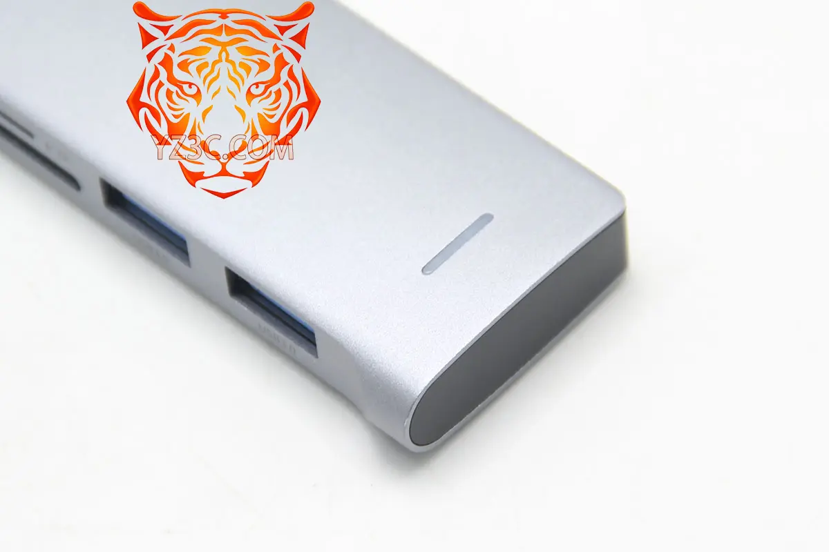 便携式苹果笔记本专用扩展坞 Macbookpro Air高速集线器转换器外扩多个USB3.0/TF/SD卡/HDMI 外接双4K 60hz