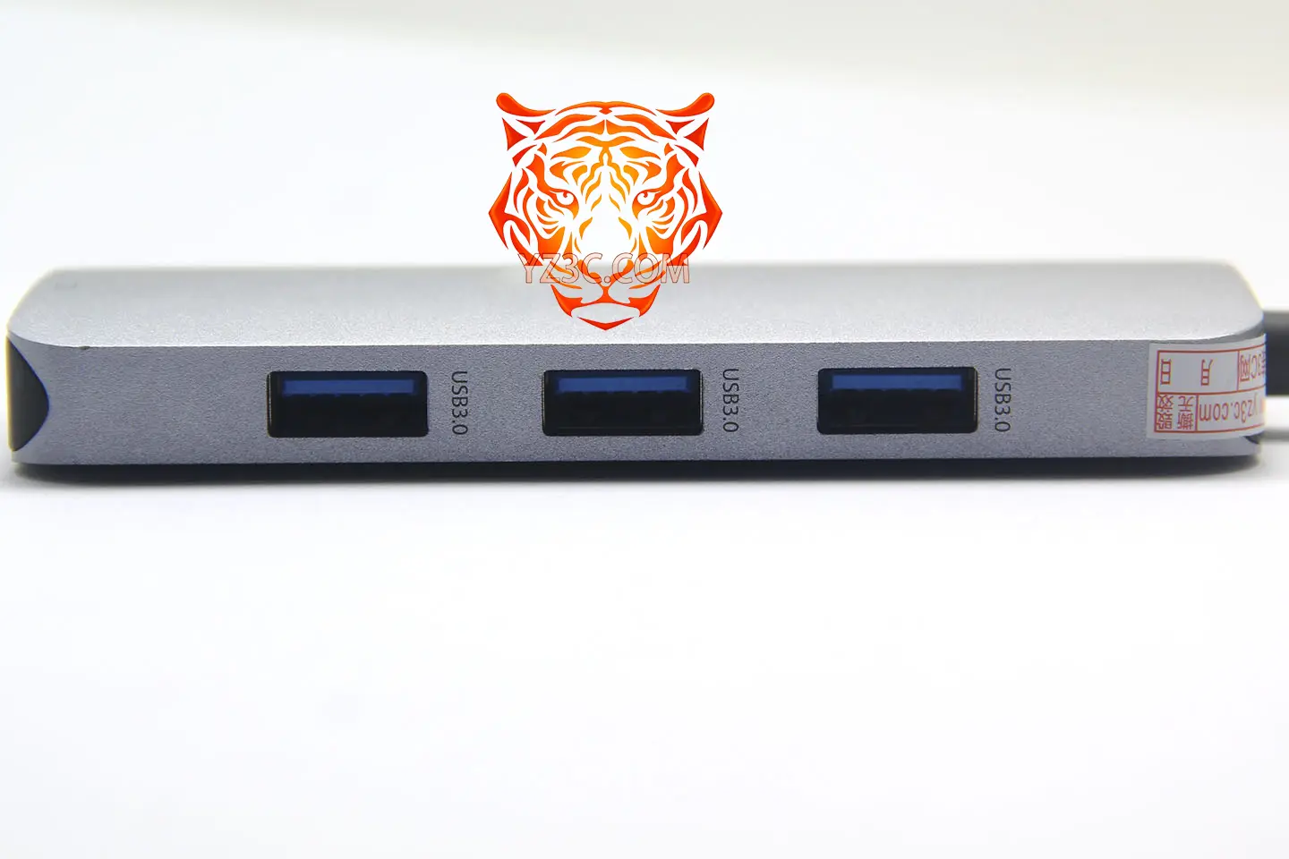 便携式 全功能C 7合1扩展坞支持Windows/Macos/三星DEX/等系统外扩HDMI 4K 30hz 3个USB3.0 SD卡插槽