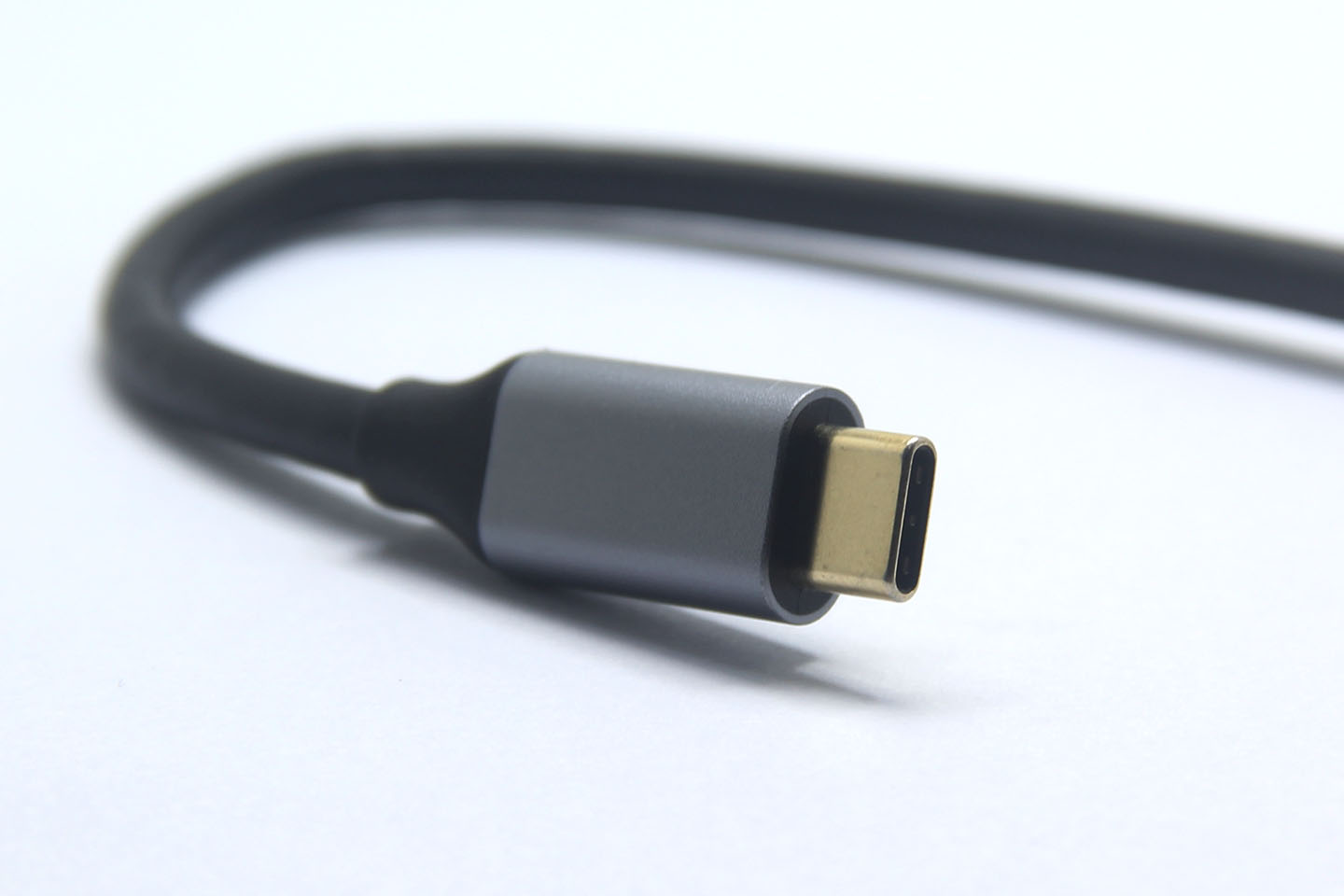 便携式 全功能C 8合1扩展坞 支持Windows/Macos/三星DEX/等系统外扩HDMI 4K 30hz 3个USB3.0 SD卡插槽