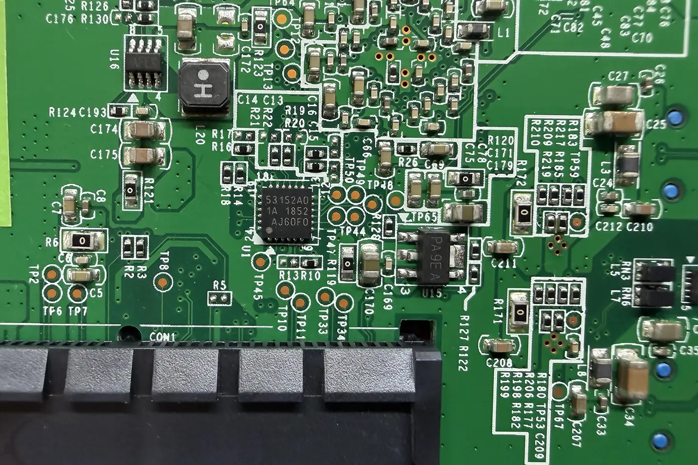 贝尔金F4U095扩展坞拆解 记录内部芯片型号 方便后续查看