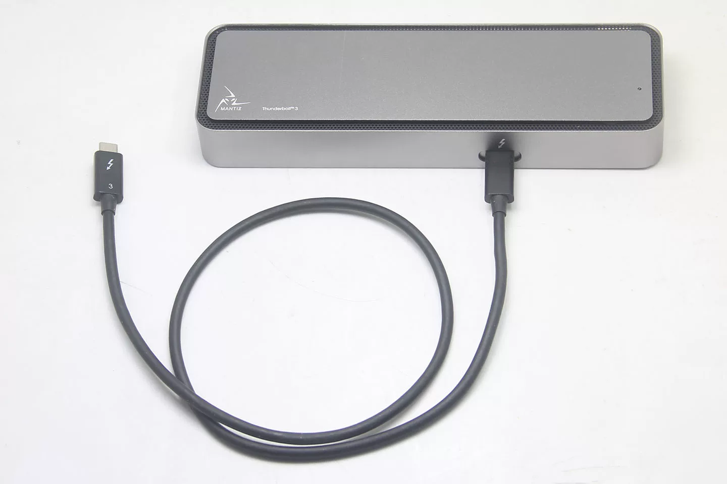 原装 MANTIZ 雷电3/4/5/C扩展坞 85瓦PD供电 外扩双DP和HDMI和VGA 双4K 60hz 雷电通道千兆网卡 USB3.0 原装 MANTIZ 雷电3/4/5/C扩展坞 85瓦PD供电 外扩双DP和HDMI和VGA 双4K 60hz 雷电通道千兆网卡 USB3.0