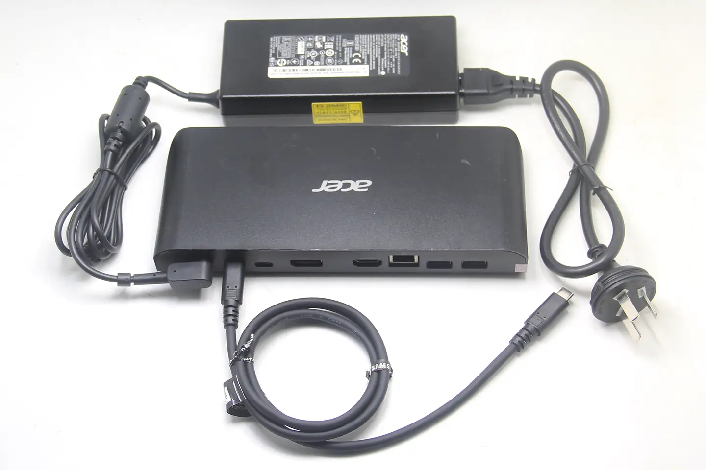 原装宏基 ACER 全功能C扩展坞 GPD02 PD60瓦供电 外扩双显示器 USB3.0口 千兆网卡 耳机3.5mm 原装宏基 ACER 全功能C扩展坞 GPD02 PD60瓦供电 外扩双显示器 USB3.0口 千兆网卡 耳机3.5mm