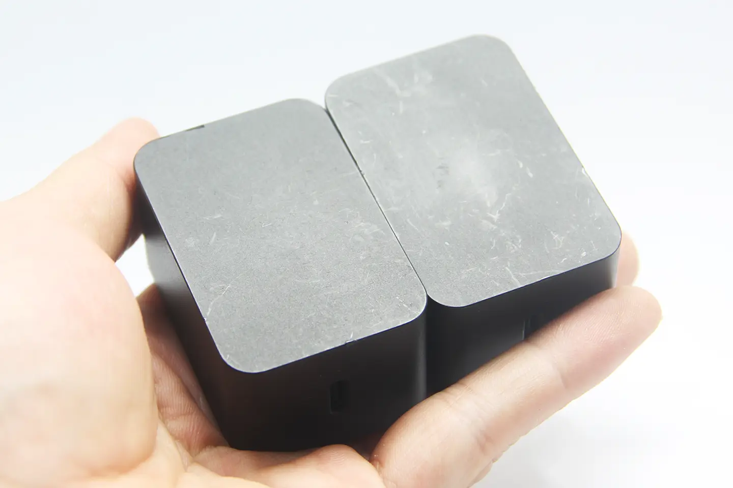 原装微软PD18瓦/23瓦 充电器 小巧折叠插脚 微软1847/微软2011 适用Surface Duo iPhone等手机平板 原装微软PD18瓦/23瓦 充电器 小巧折叠插脚 微软1847/微软2011 适用Surface Duo iPhone等手机平板