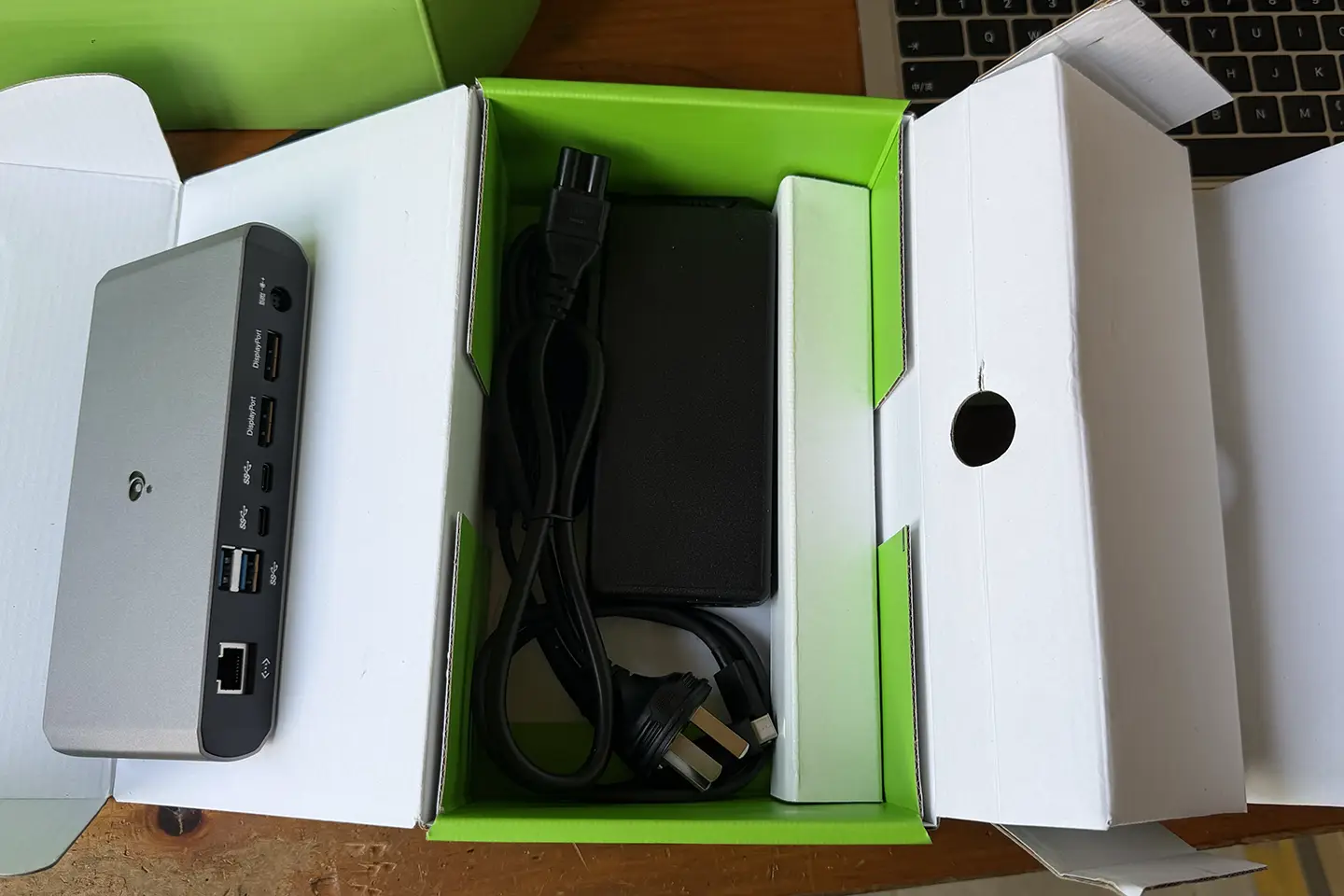 IOGEAR Thunderbolt Docking Station雷电C扩展坞M4/M5外扩双4k 3个10G接口千兆网卡PD60瓦供电 支持144hz