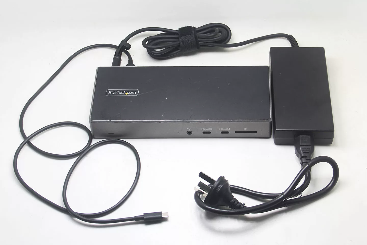 Startech DK31C2DHSPD 全功能C扩展坞100W功率输出扩三屏4K 2个DP1.4/HDMI2.0 6个USB接口(2个10Gbps)SD Startech DK31C2DHSPD 全功能C扩展坞100W功率输出扩三屏4K 2个DP1.4/HDMI2.0 6个USB接口(2个10Gbps)SD